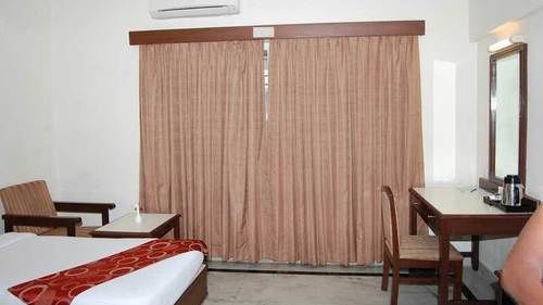 Hotel Thulashi Park شيناي المظهر الخارجي الصورة
